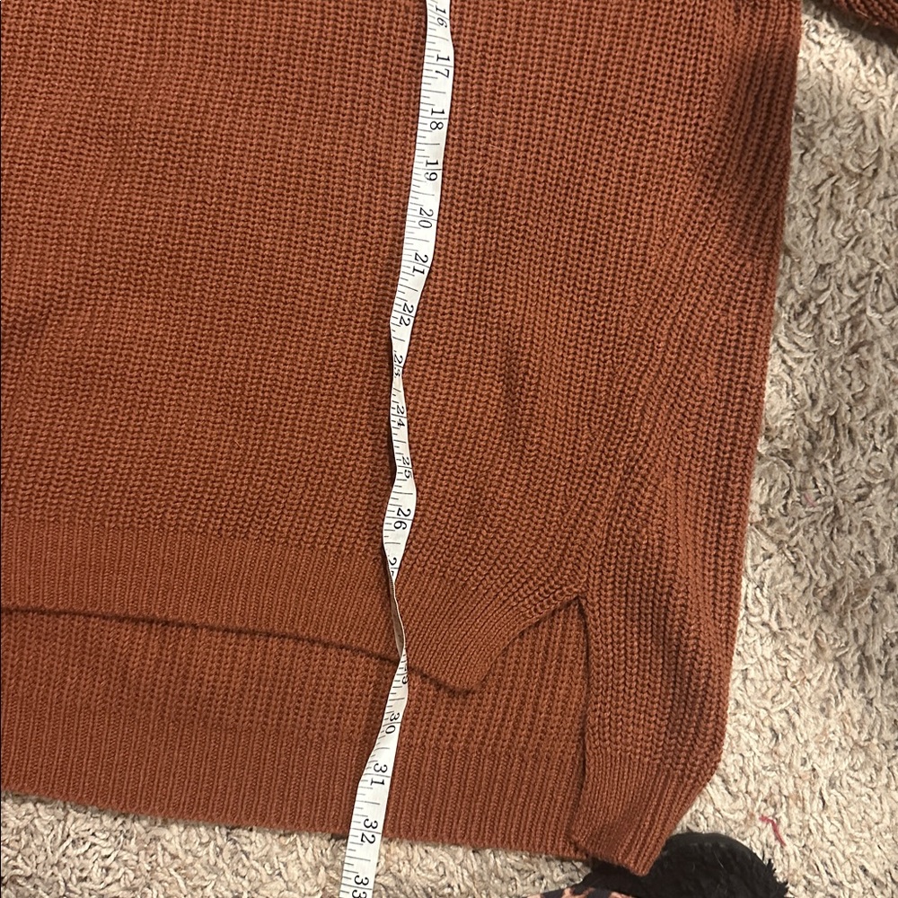 Sweater - Picture 4 of 6